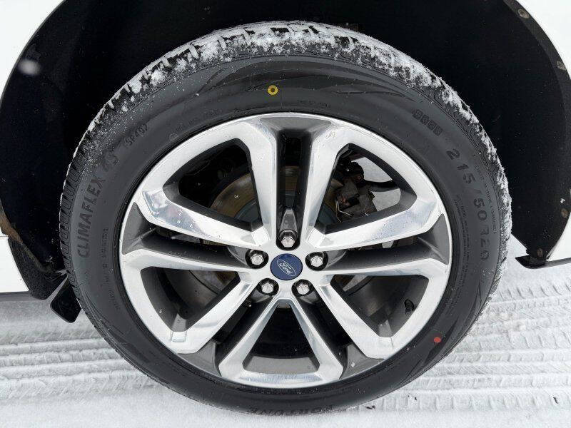 2017 Ford Edge Sport