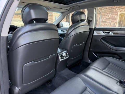 2018 Genesis G80