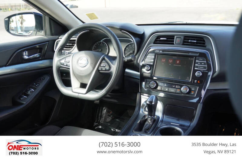 2019 Nissan Maxima
