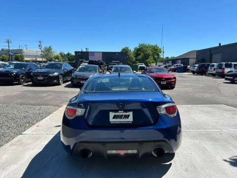 2015 Scion FR-S