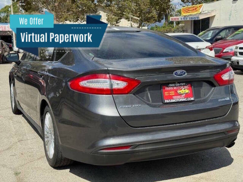 2015 Ford Fusion Hybrid S