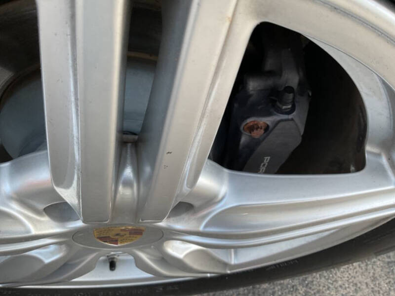 2014 Porsche Cayenne Platinum