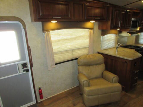 2016 Forest River F282RKX