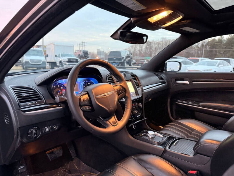 2023 Chrysler 300 S V6