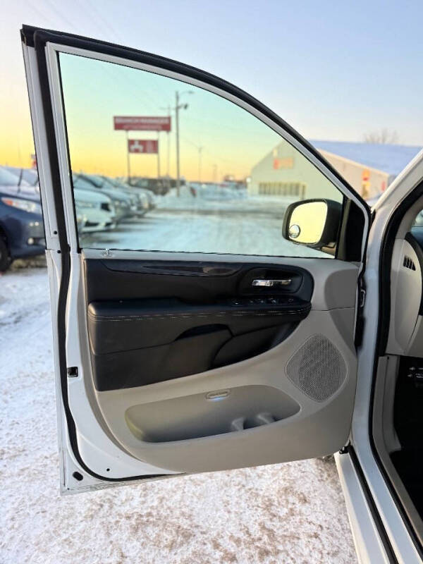 2016 Dodge Grand Caravan SXT