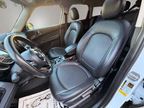 2018 MINI Countryman Cooper
