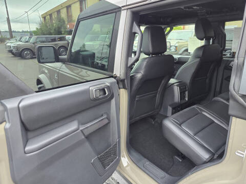 2026 Ford Bronco Outer Banks