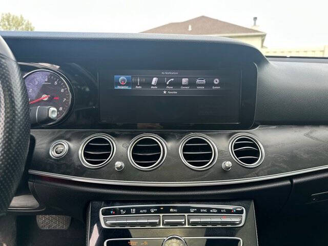 2017 Mercedes-Benz E-Class E 300 4MATIC