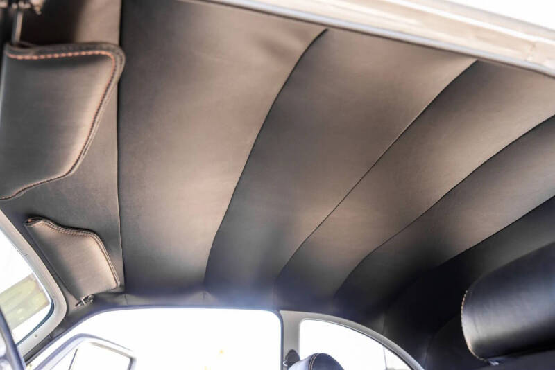 1950 Ford Crown Victoria