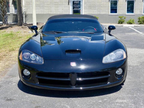 2004 Dodge Viper SRT-10