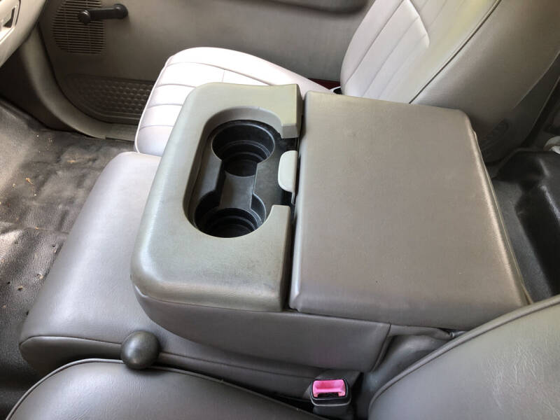 2004 Ford F-750 Super Duty