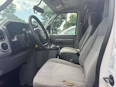 2014 Ford E-Series E-250