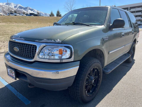 2001 Ford Expedition for sale at DRIVE N BUY AUTO SALES in Ogden UT