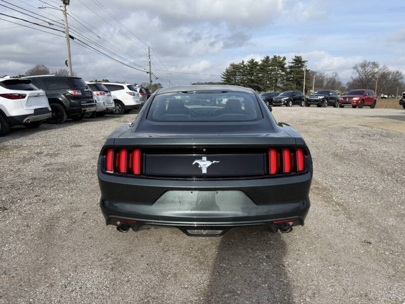 2015 Ford Mustang V6