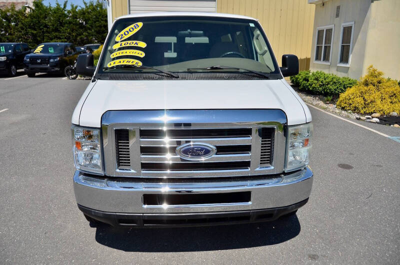 2008 Ford E-Series E-150 XLT