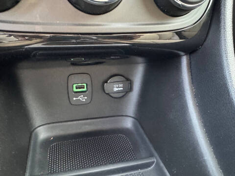 2014 Chrysler 200 Limited