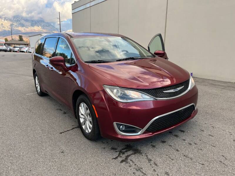 2019 Chrysler Pacifica for sale at Curtis Auto Sales LLC in Orem UT