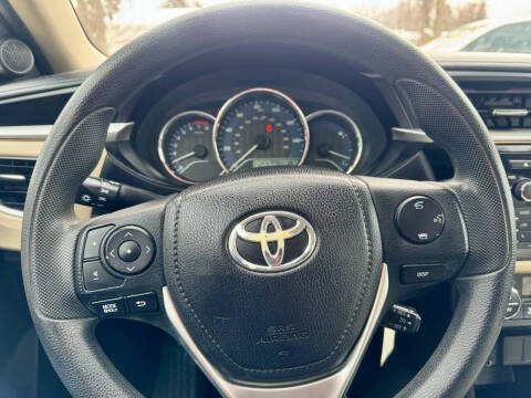 2016 Toyota Corolla LE