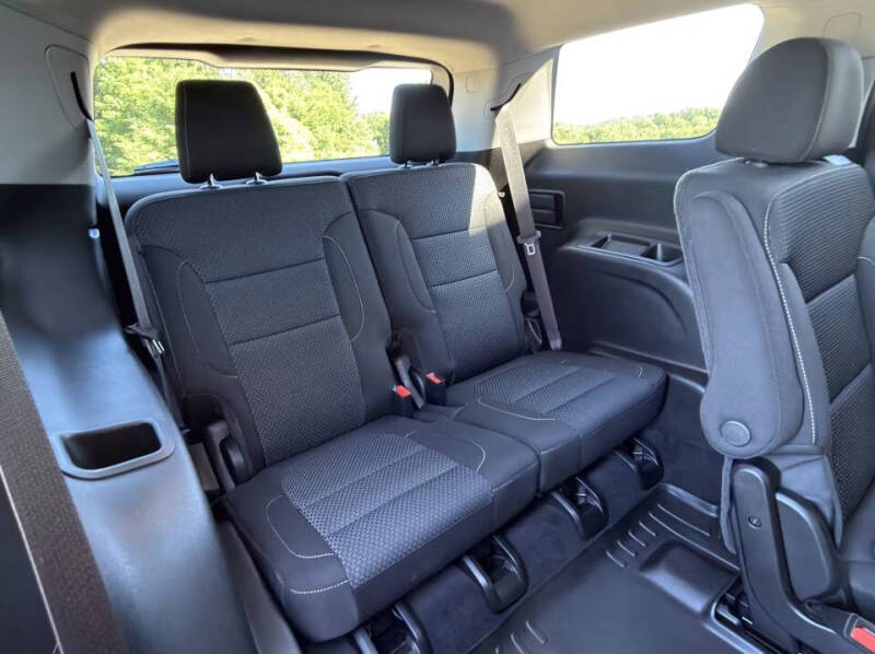 2022 GMC Acadia SLE