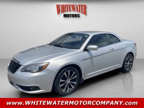 2012 Chrysler 200 for sale at WHITEWATER MOTOR CO in Milan IN