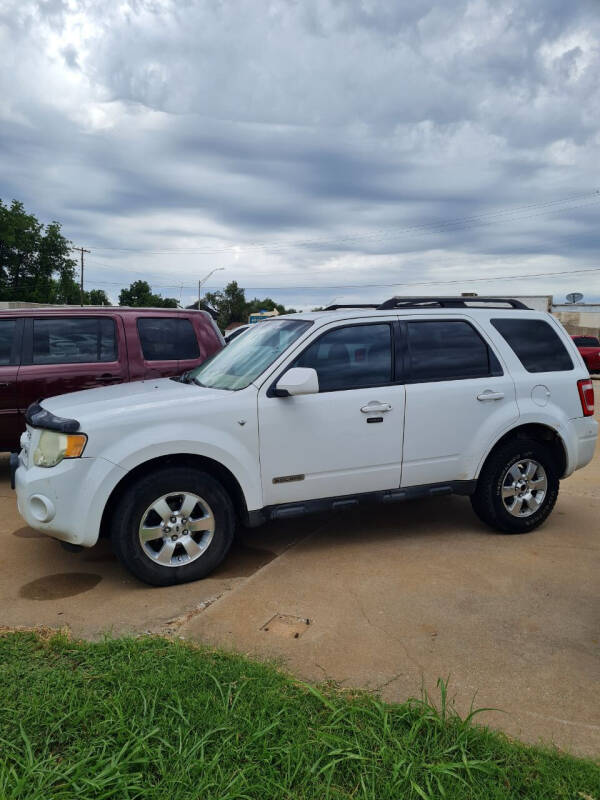 2008 Ford Escape for sale at ADVANTAGE AUTO SALES in Enid OK