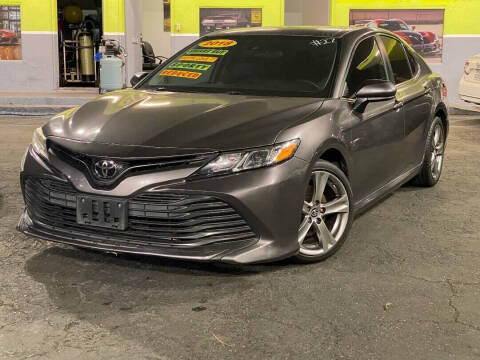 2018 Toyota Camry LE