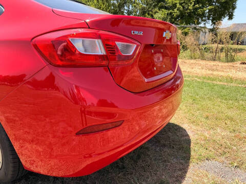 2017 Chevrolet Cruze LS Auto
