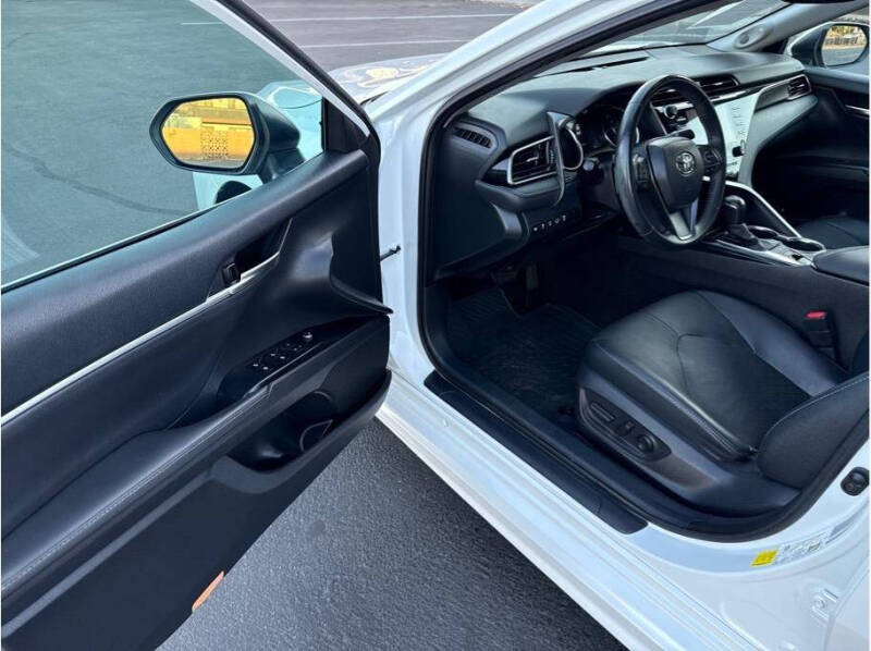 2020 Toyota Camry XSE