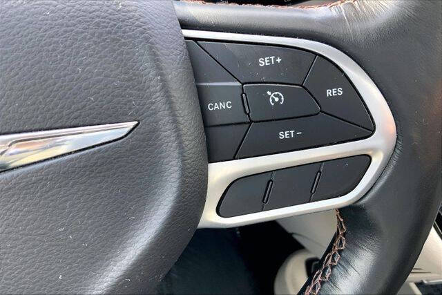 2020 Chrysler Pacifica Touring L