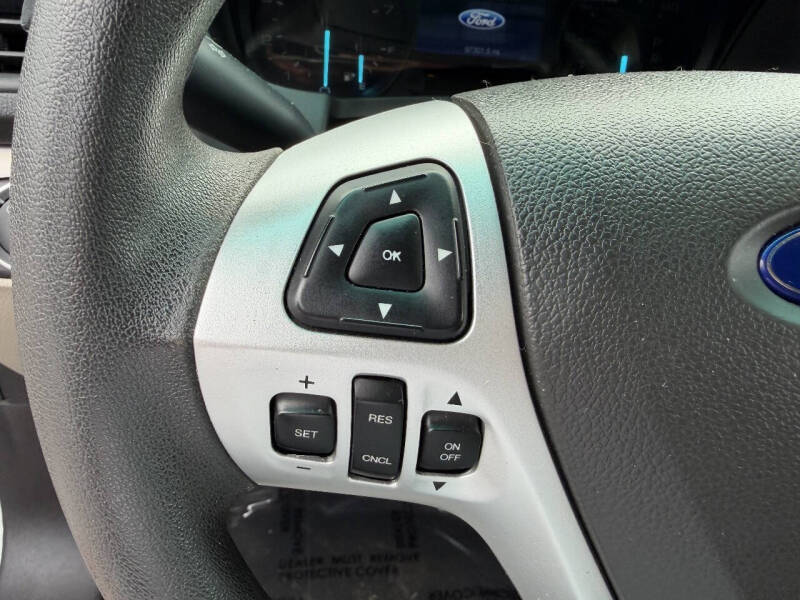 2015 Ford Explorer
