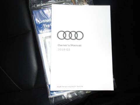 2019 Audi Q3 quattro Premium 45 TFSI