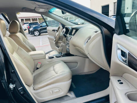 2014 Nissan Pathfinder S