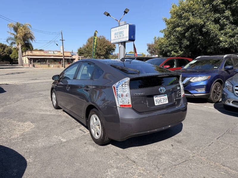 2011 Toyota Prius Two