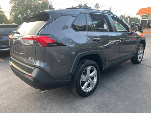 2021 Toyota RAV4 Hybrid XLE Premium