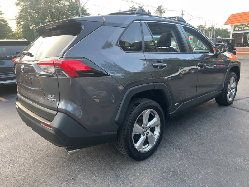 2021 Toyota RAV4 Hybrid XLE Premium