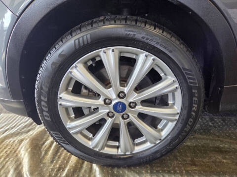 2017 Ford Escape Titanium