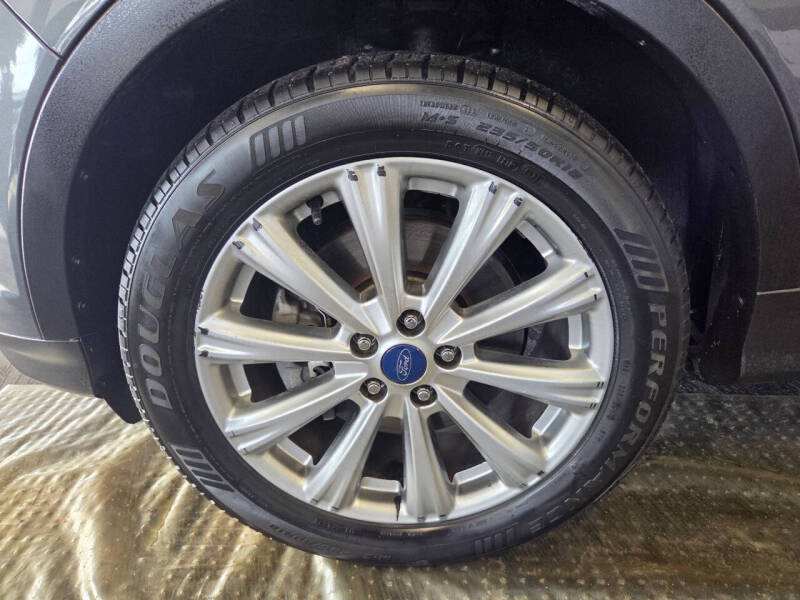 2017 Ford Escape Titanium