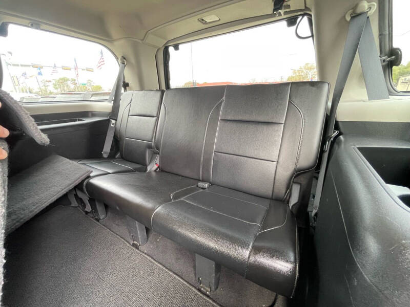 2015 Nissan Armada SV