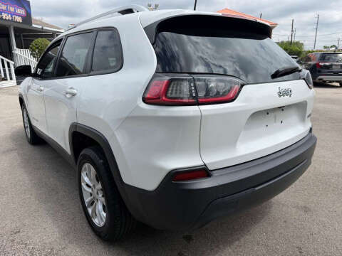 2020 Jeep Cherokee Latitude