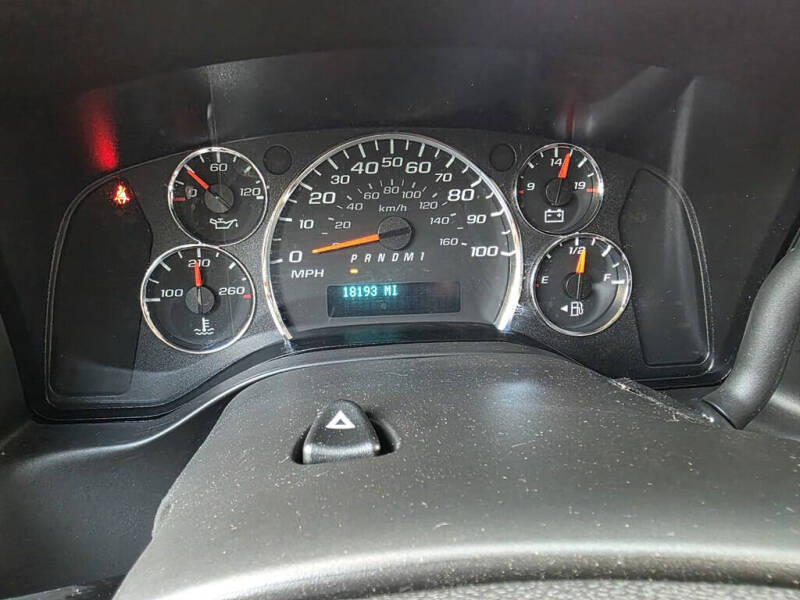 2023 GMC Savana 2500