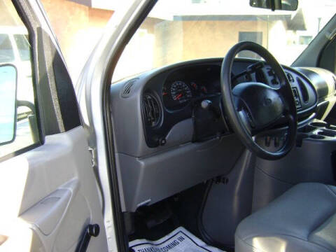 2002 Ford E-Series E-350 SD XL