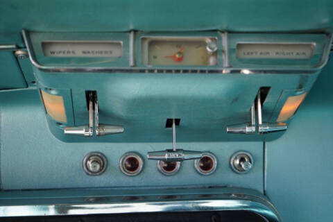 1964 Ford Thunderbird