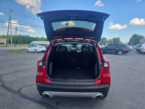 2022 Ford Escape SEL