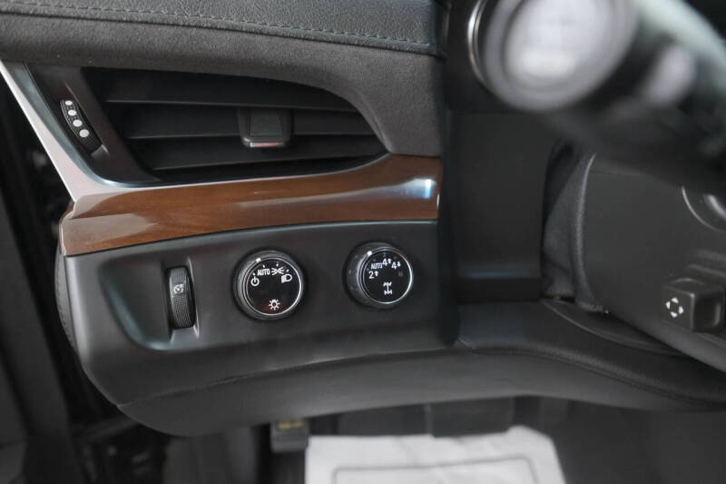 2019 Cadillac Escalade ESV Luxury