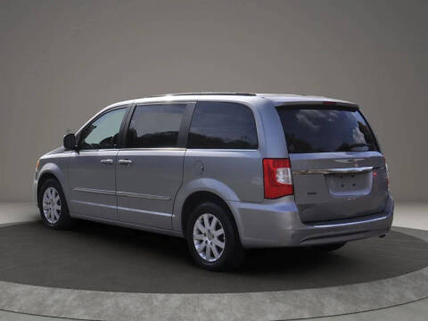 2015 Chrysler Town and Country Touring