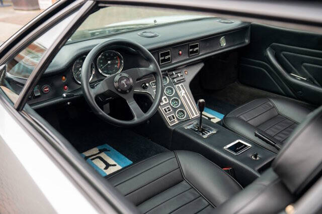 1974 De Tomaso Pantera 26