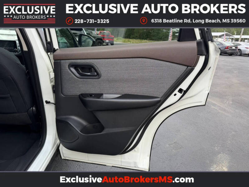 2023 Nissan Rogue S