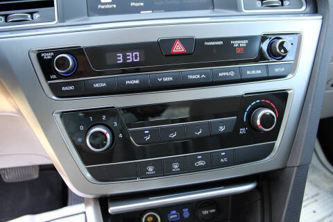 2016 Hyundai Sonata SE