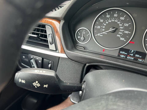 2015 BMW 3 Series 328i