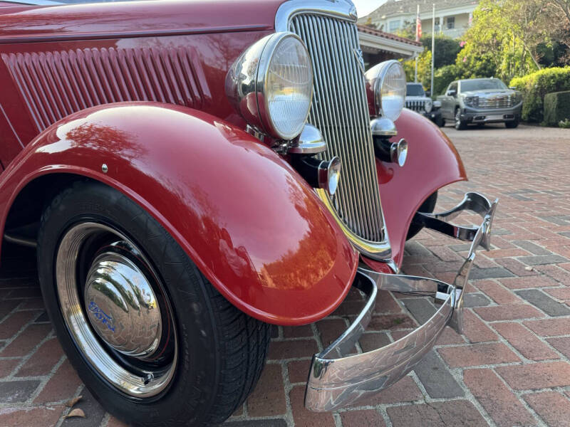 1934 Ford 5 Window Coupe